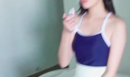 同租小姐姐,共筑美好家园的故事