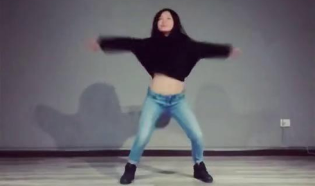 欧美小姐姐地板舞蹈教学,动感舞步，轻松入门